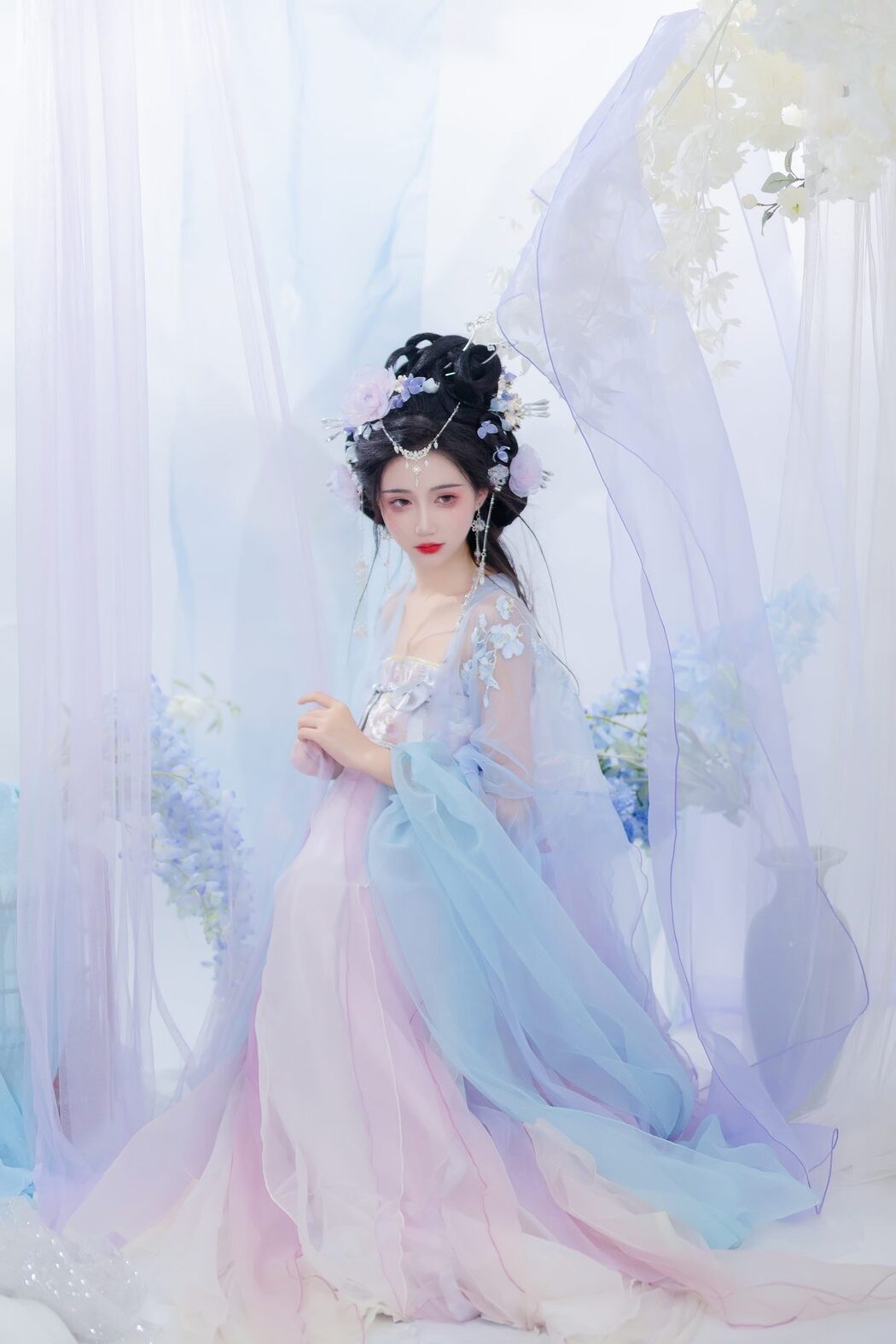 YiTuYu艺图语 Vol.5599 Qi Luo Sheng De Xiao Su Su