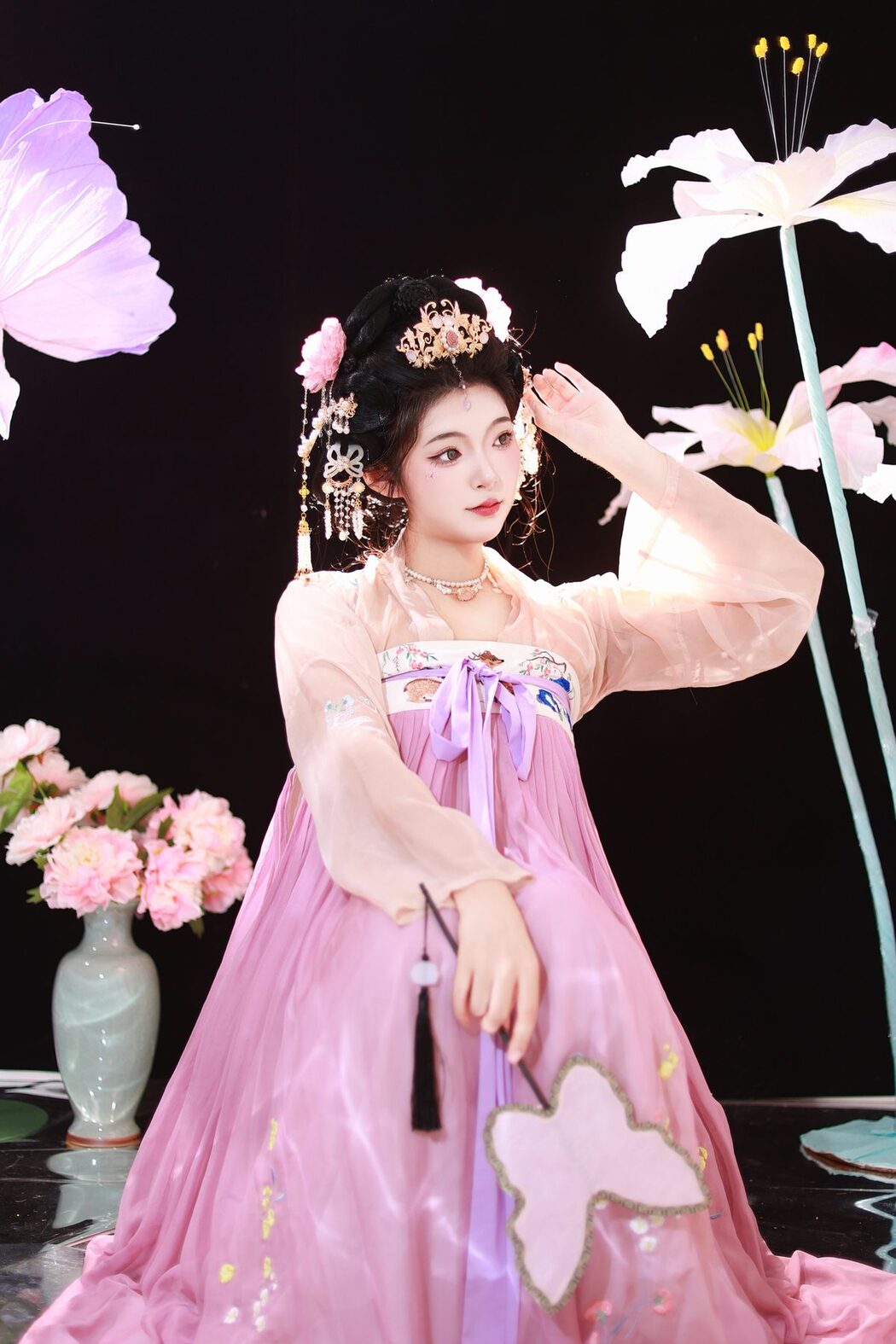 YiTuYu艺图语 Vol.5651 KaiLin Jiang