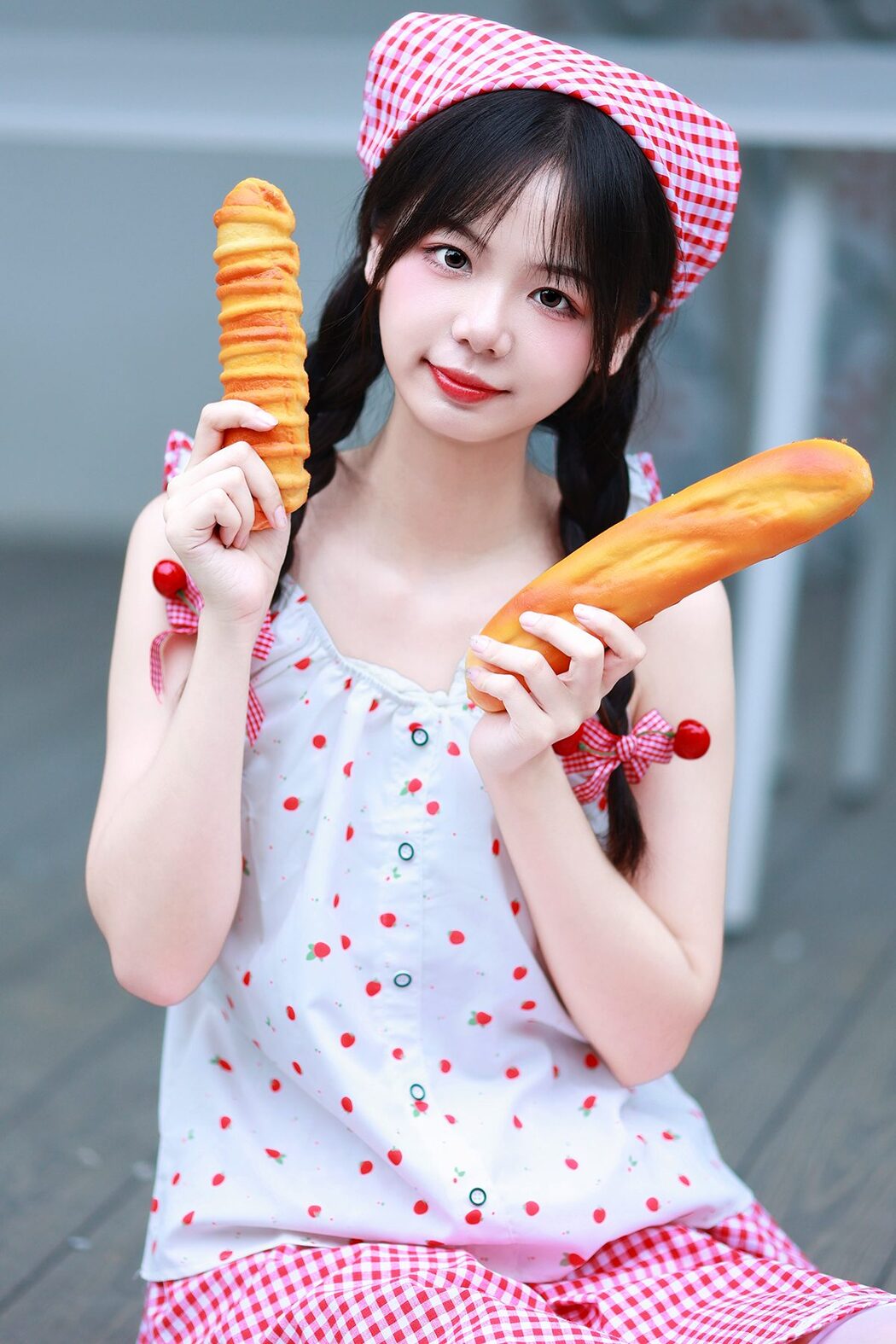 YiTuYu艺图语 Vol.5568 Mu Yan Se Cc Cover Photo