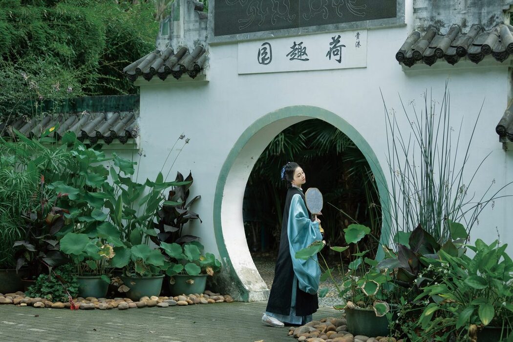 YiTuYu艺图语 Vol.5497 Jin Zou Ba
