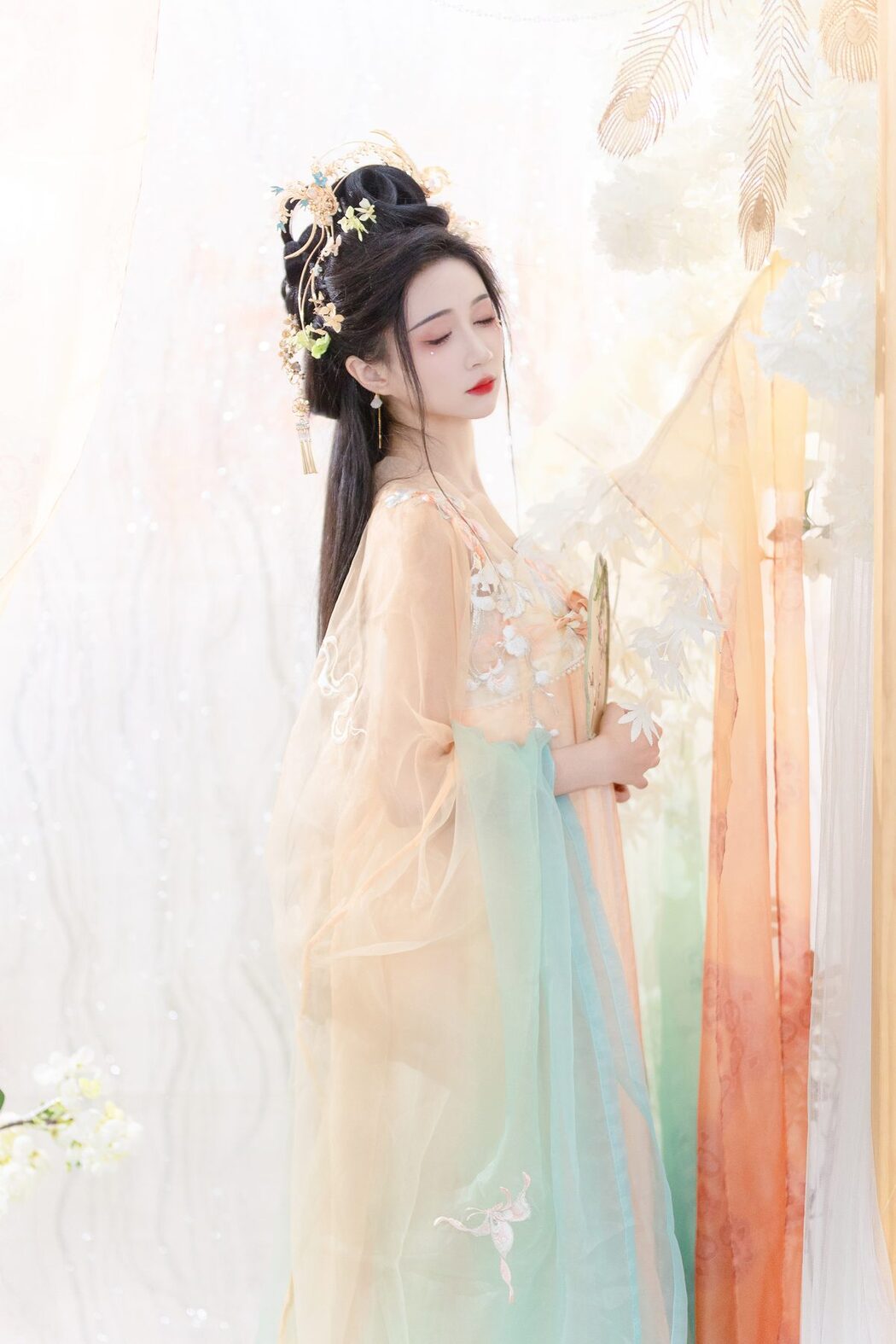 YiTuYu艺图语 Vol.5606 Qi Luo Sheng De Xiao Su Su