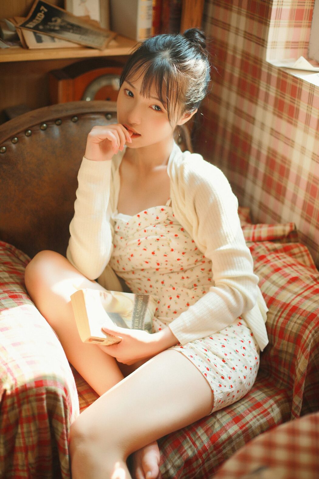 YiTuYu艺图语 Vol.5601 Yue Ya