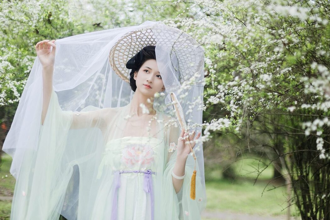 YiTuYu艺图语 Vol.5494 Hua Hua Shen Me Shi Hou 90 Jin