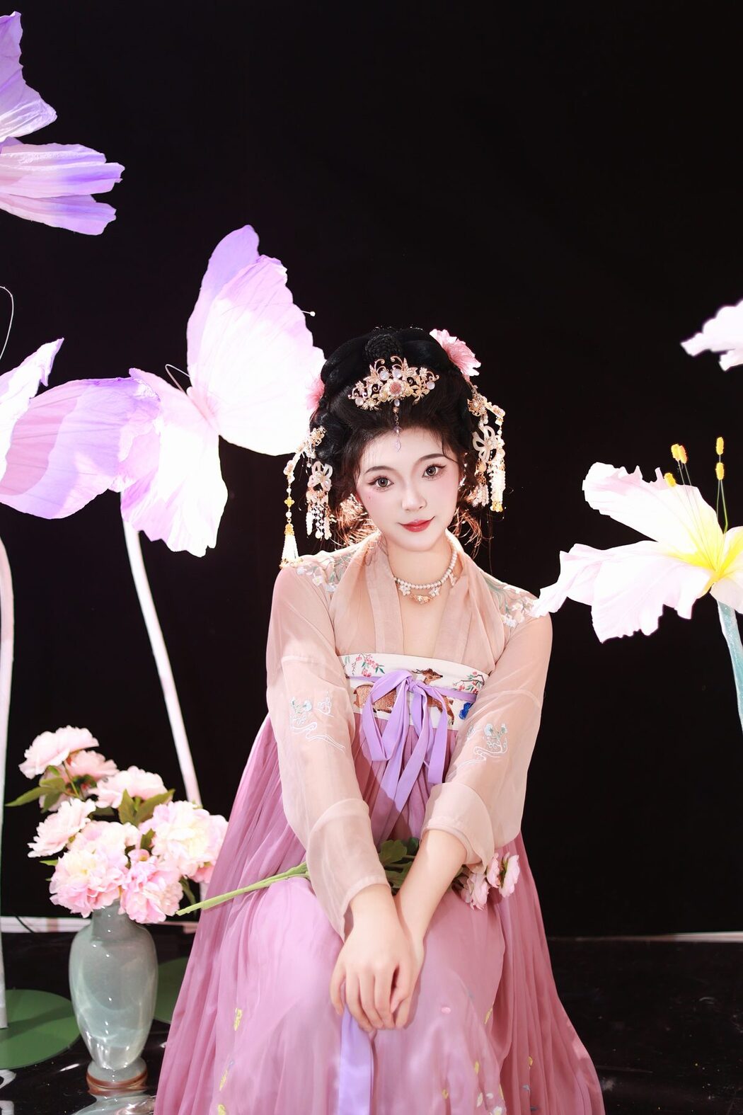 YiTuYu艺图语 Vol.5651 KaiLin Jiang