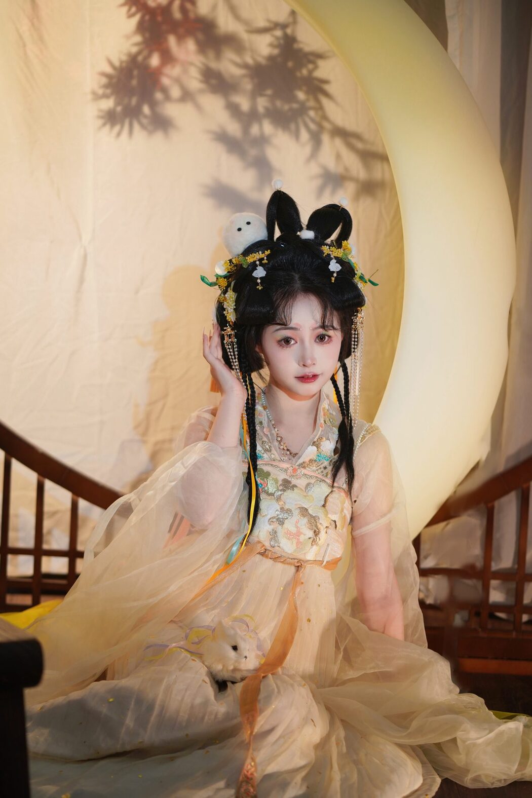 YiTuYu艺图语 Vol.5580 Qiao Qiao Ya