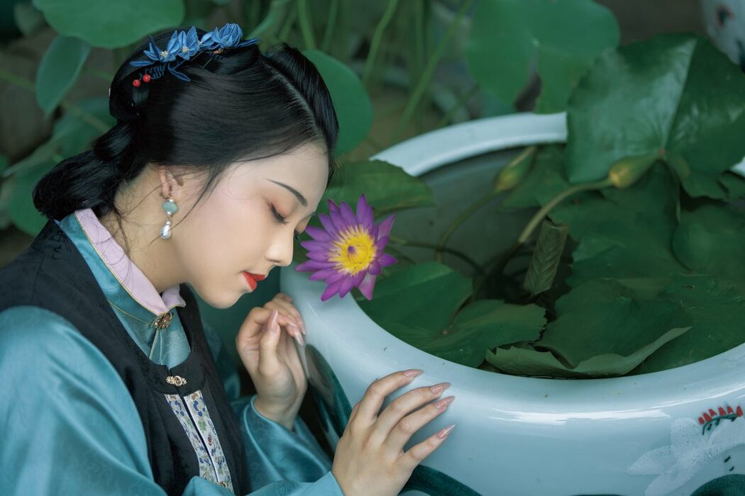 YiTuYu艺图语 Vol.5497 Jin Zou Ba