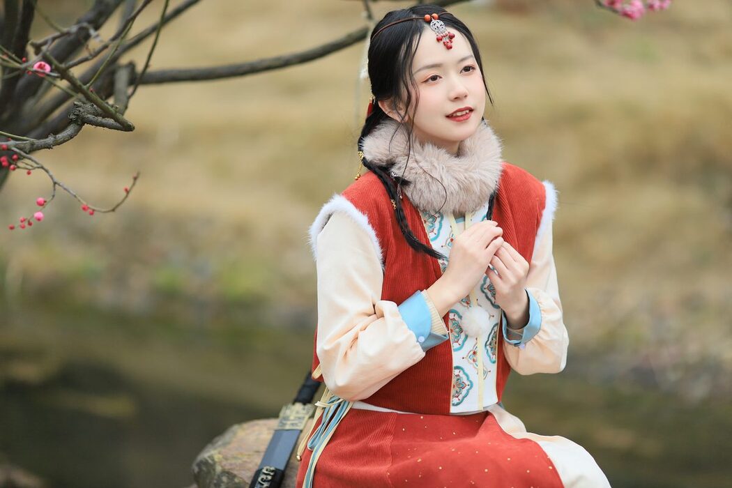 YiTuYu艺图语 Vol.5527 Ce Er Qing Xin Ting