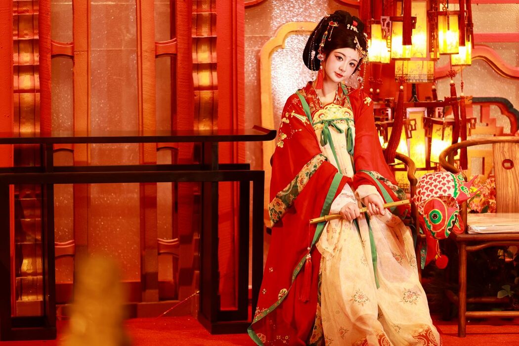 YiTuYu艺图语 Vol.5514 Bu Ke Ai De He He