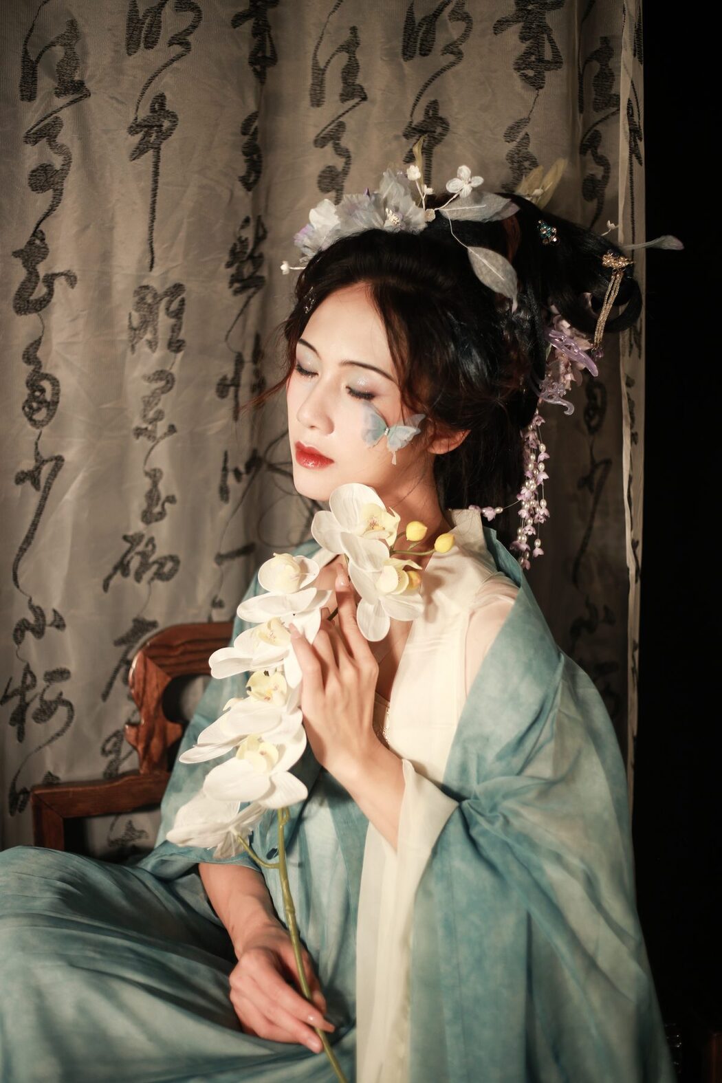 YiTuYu艺图语 Vol.5493 Lan She Yu