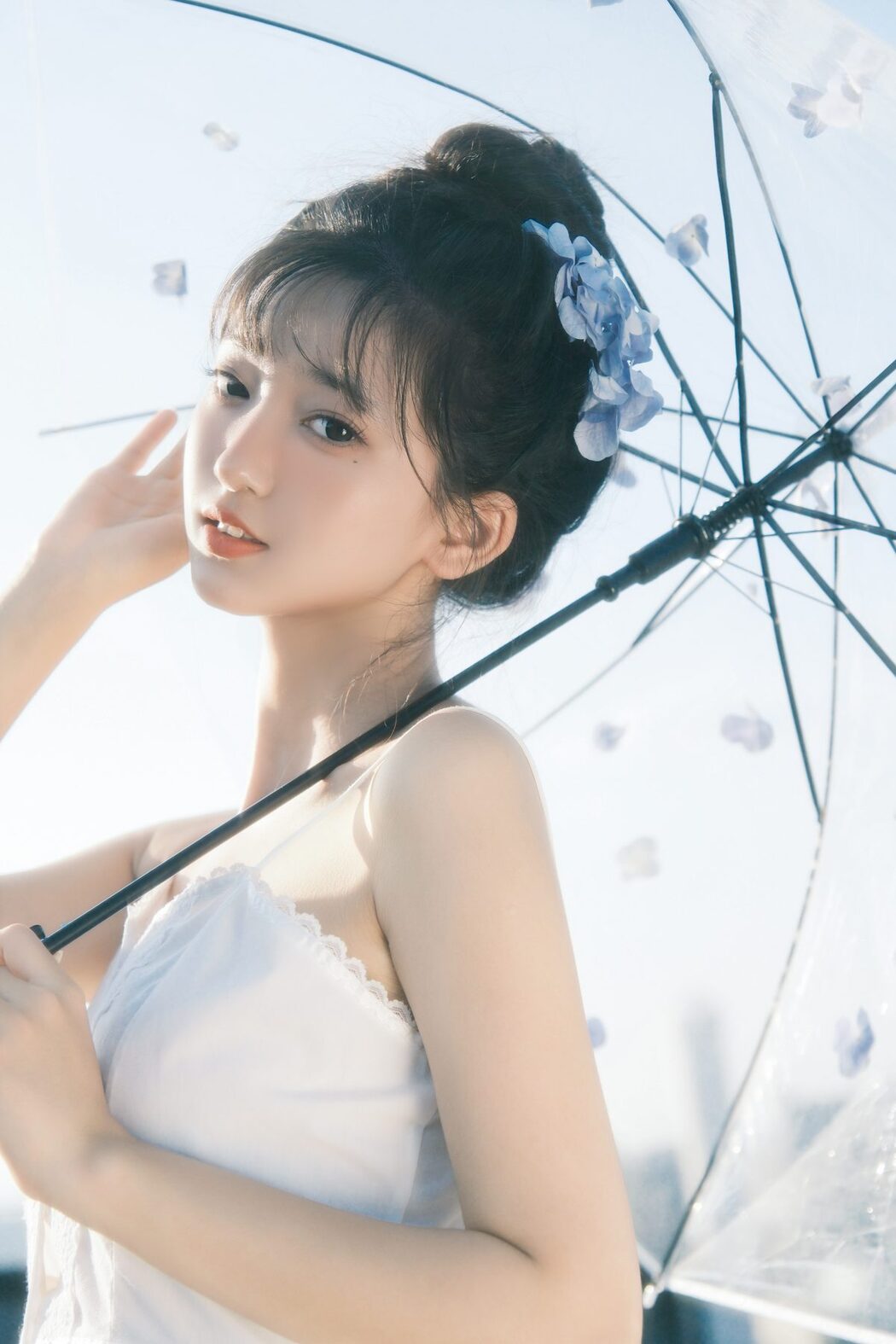 YiTuYu艺图语 Vol.5512 Er Liang Feng Yue
