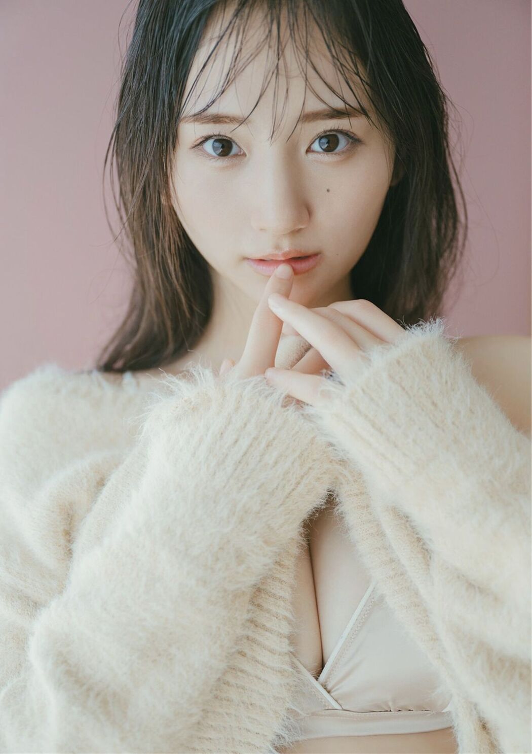 JP Soyon そよん – 黄金のフェチズム (45P)