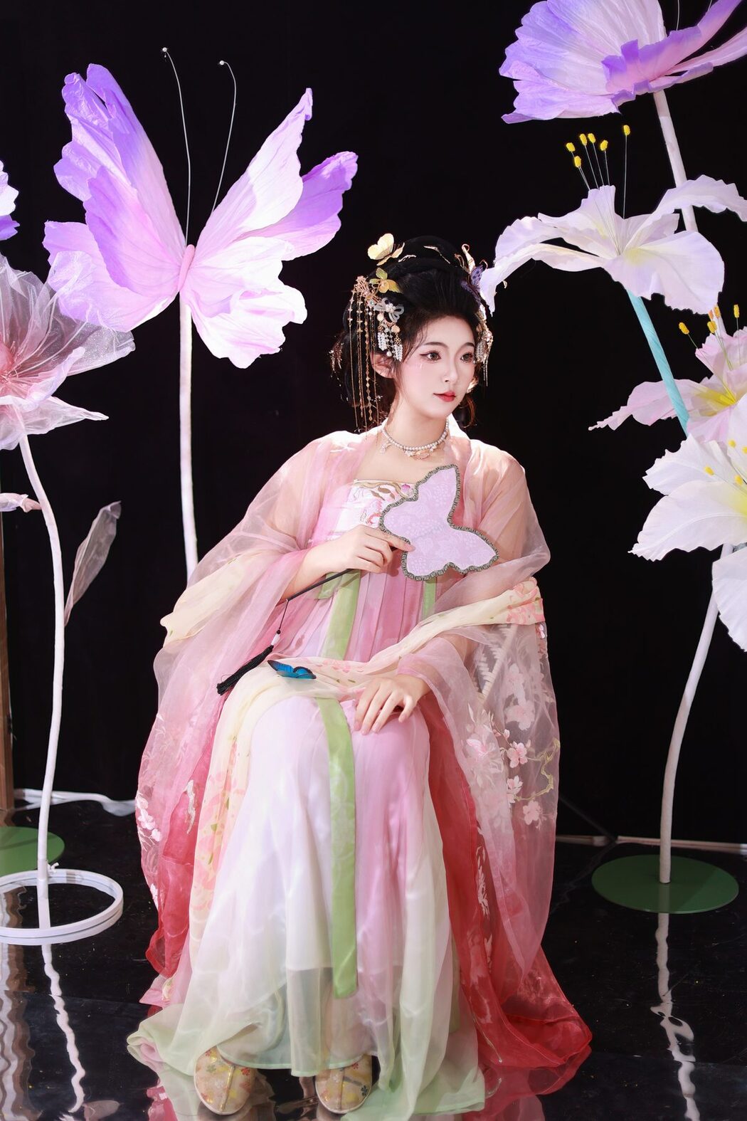 YiTuYu艺图语 Vol.5575 KaiLin Jiang