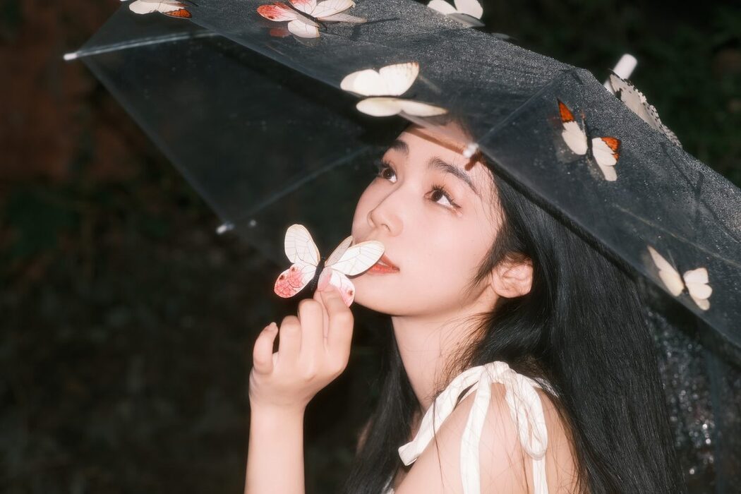 YiTuYu艺图语 Vol.5581 Qiao Qiao Ya