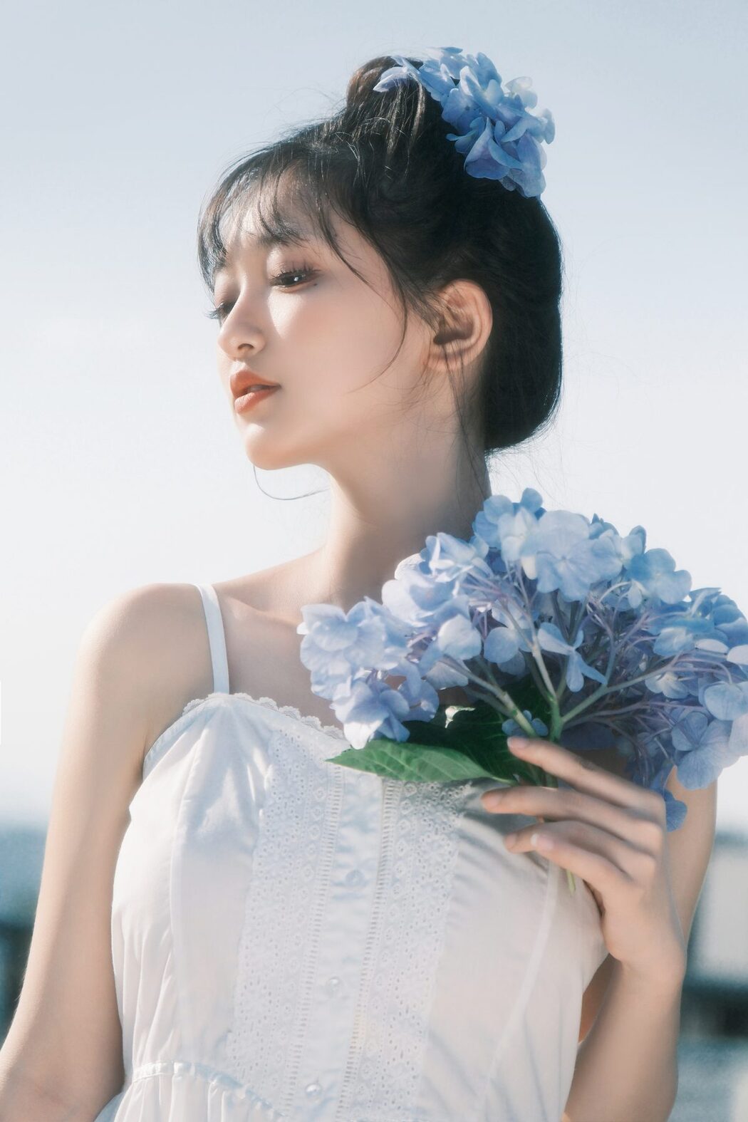 YiTuYu艺图语 Vol.5512 Er Liang Feng Yue