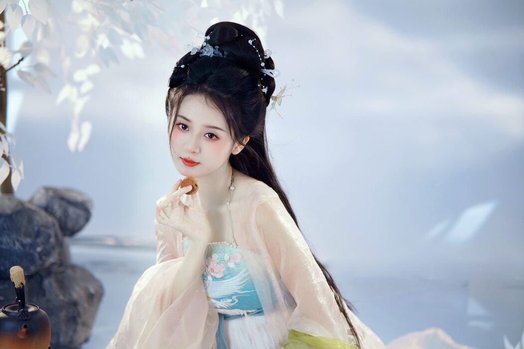 YiTuYu艺图语 Vol.5659 Shu Pian Yoyi