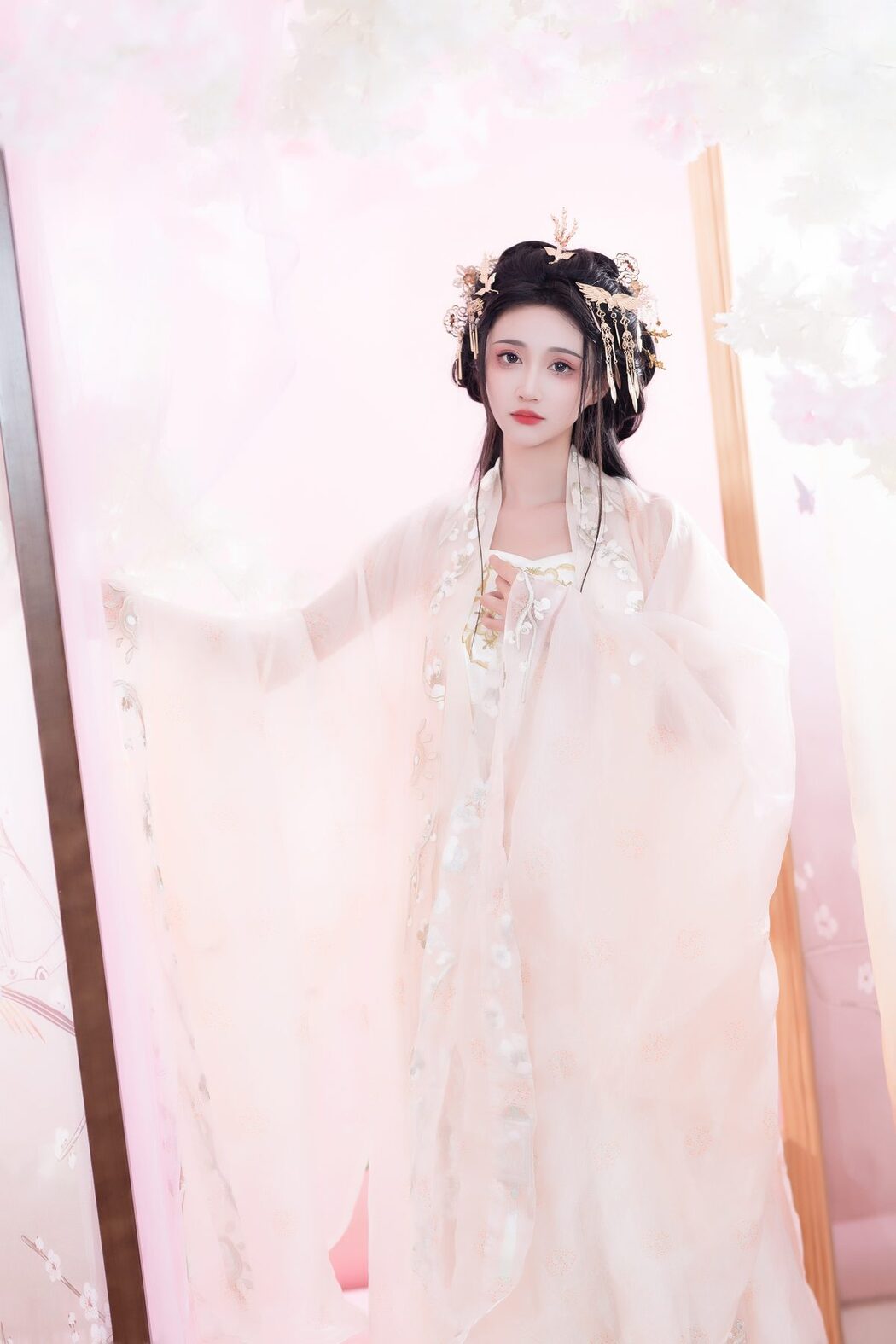 YiTuYu艺图语 Vol.5561 Qi Luo Sheng De Xiao Su Su