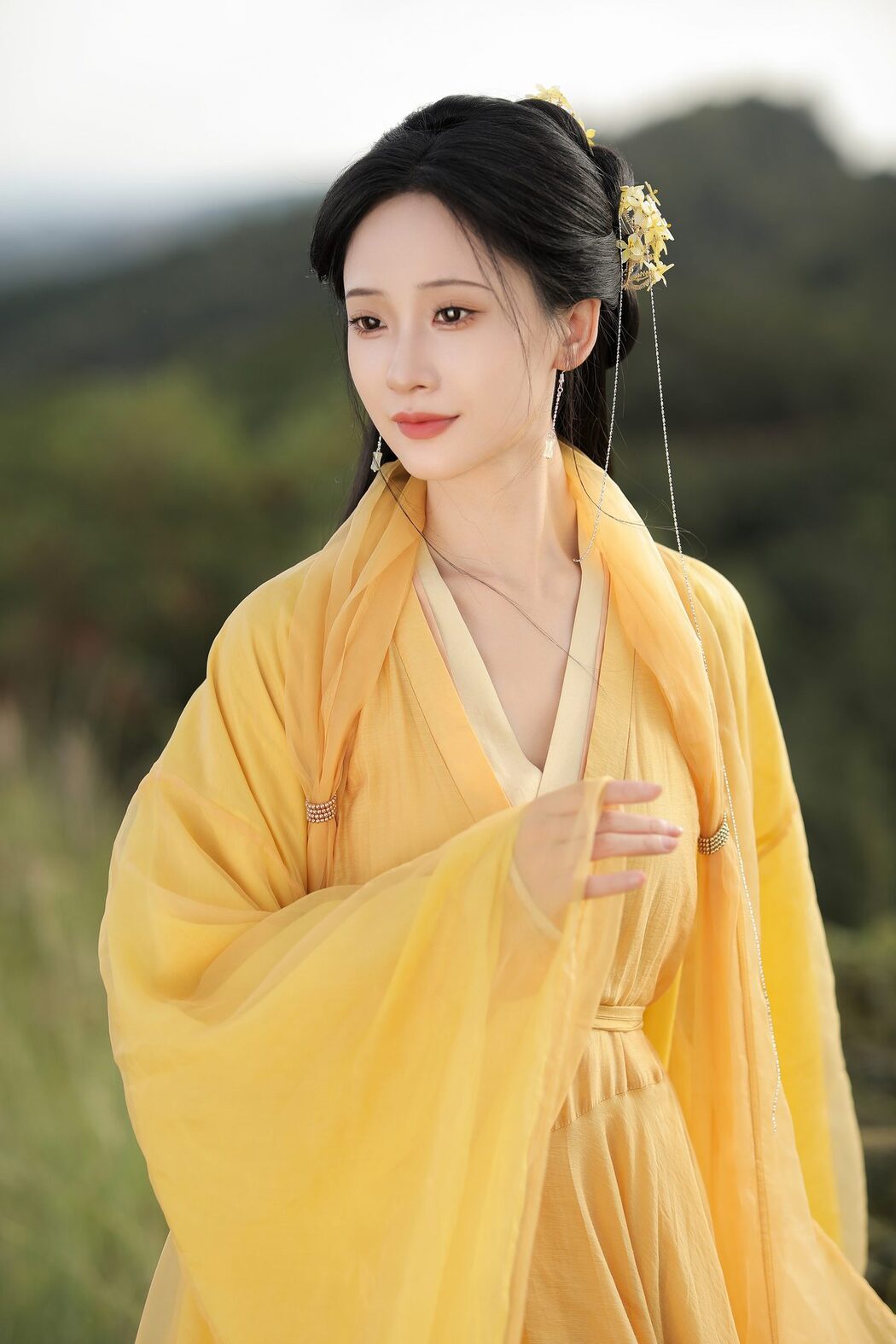 YiTuYu艺图语 Vol.5541 Jia Yue Yue Yue