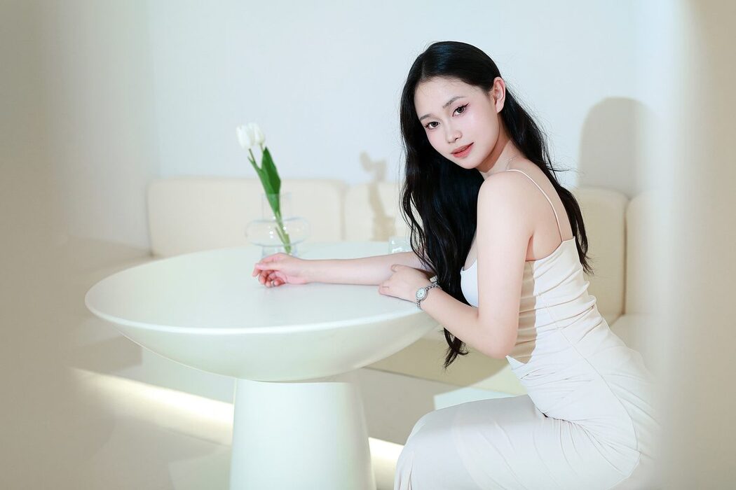YiTuYu艺图语 Vol.5609 Xiao Xiao Cheng Tong Xue