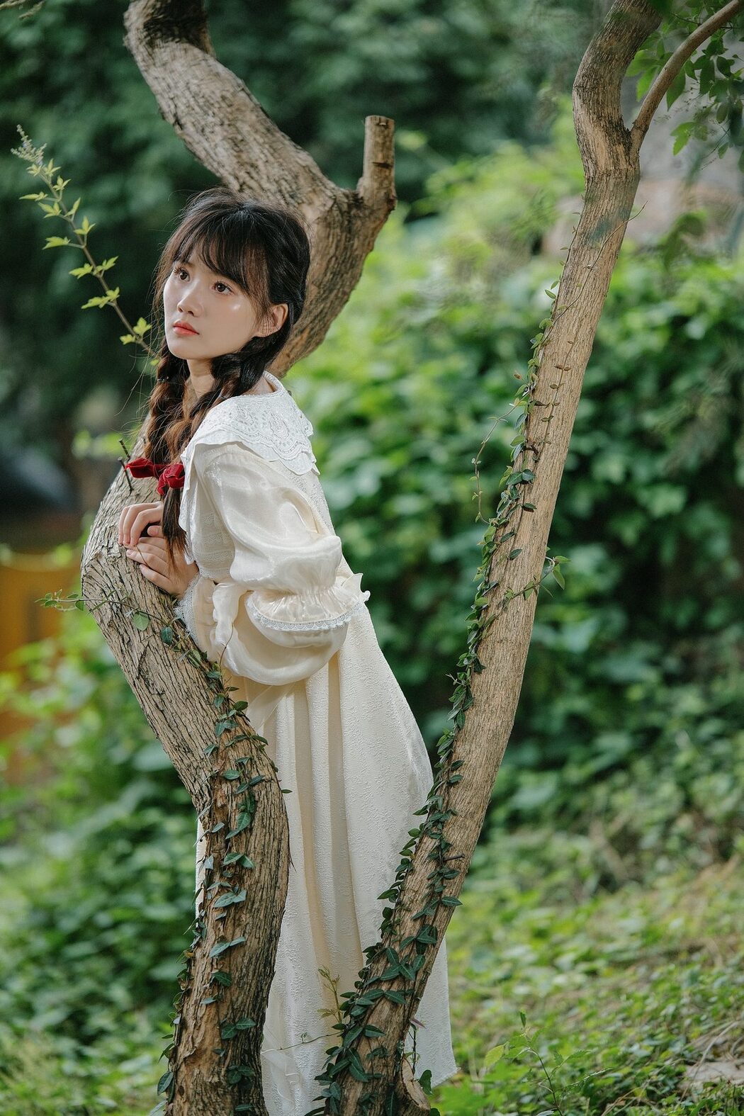 YiTuYu艺图语 Vol.5622 Bu Xu Qiao Er Lang Tui