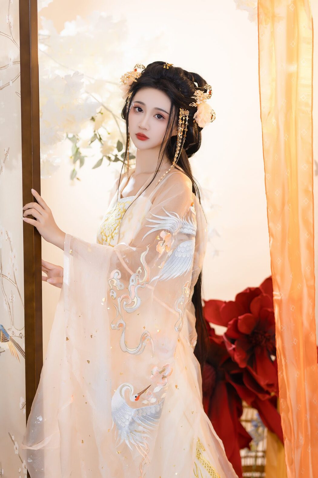 YiTuYu艺图语 Vol.5614 Qi Luo Sheng De Xiao Su Su