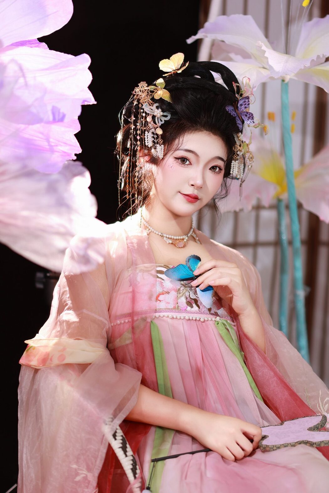 YiTuYu艺图语 Vol.5575 KaiLin Jiang
