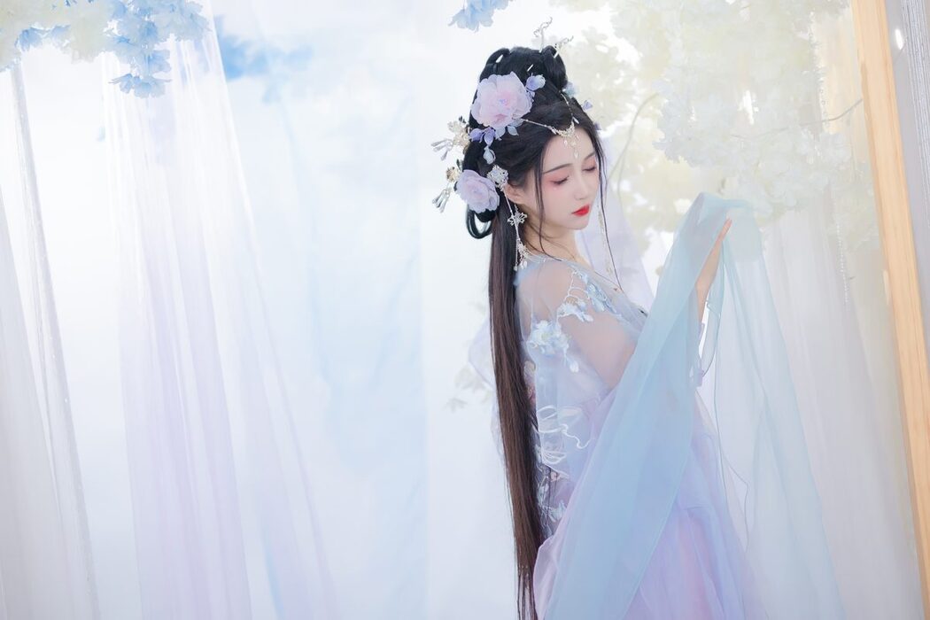 YiTuYu艺图语 Vol.5599 Qi Luo Sheng De Xiao Su Su