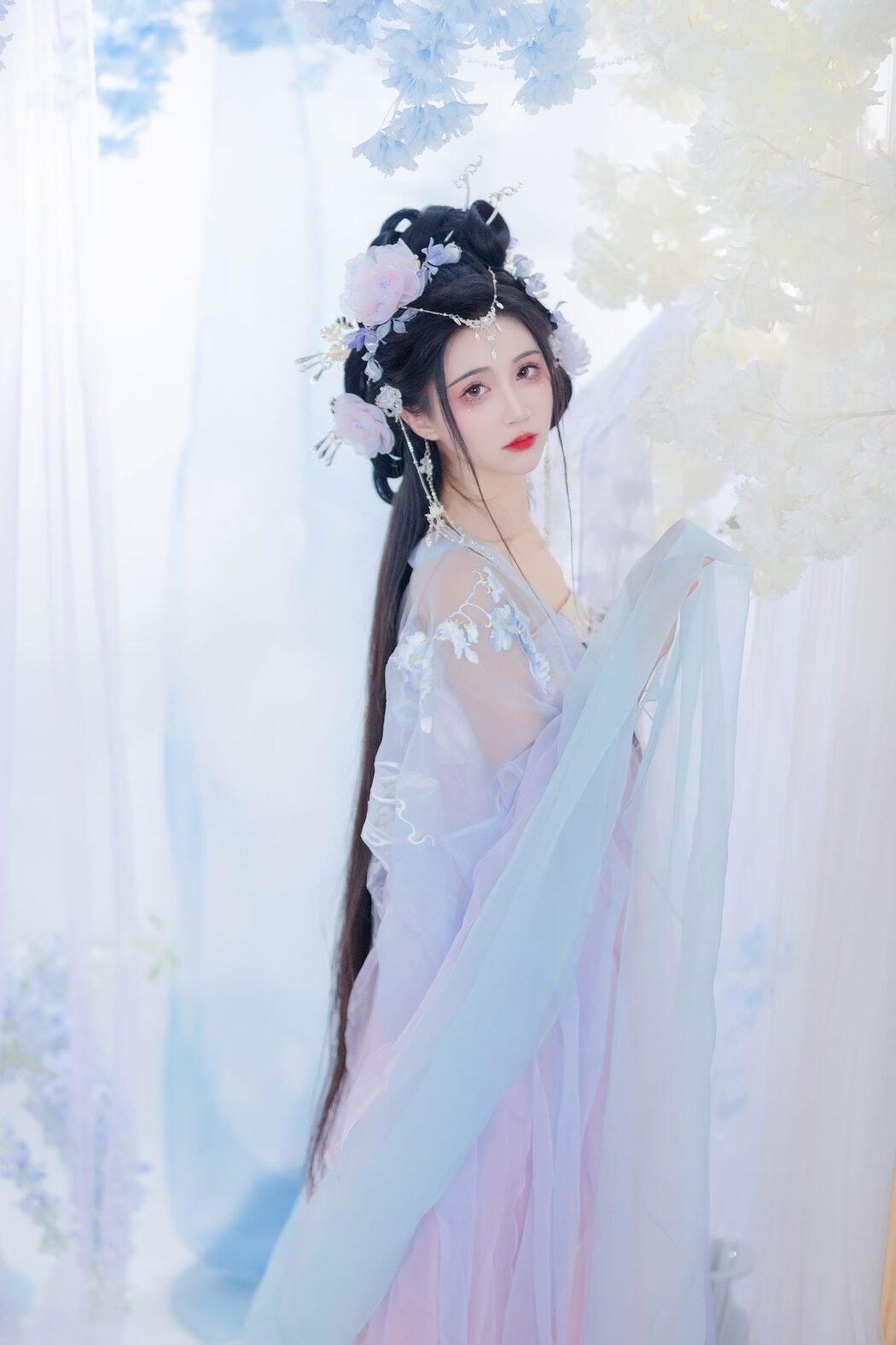 YiTuYu艺图语 Vol.5599 Qi Luo Sheng De Xiao Su Su
