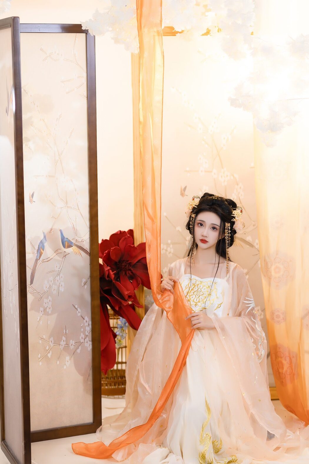 YiTuYu艺图语 Vol.5614 Qi Luo Sheng De Xiao Su Su