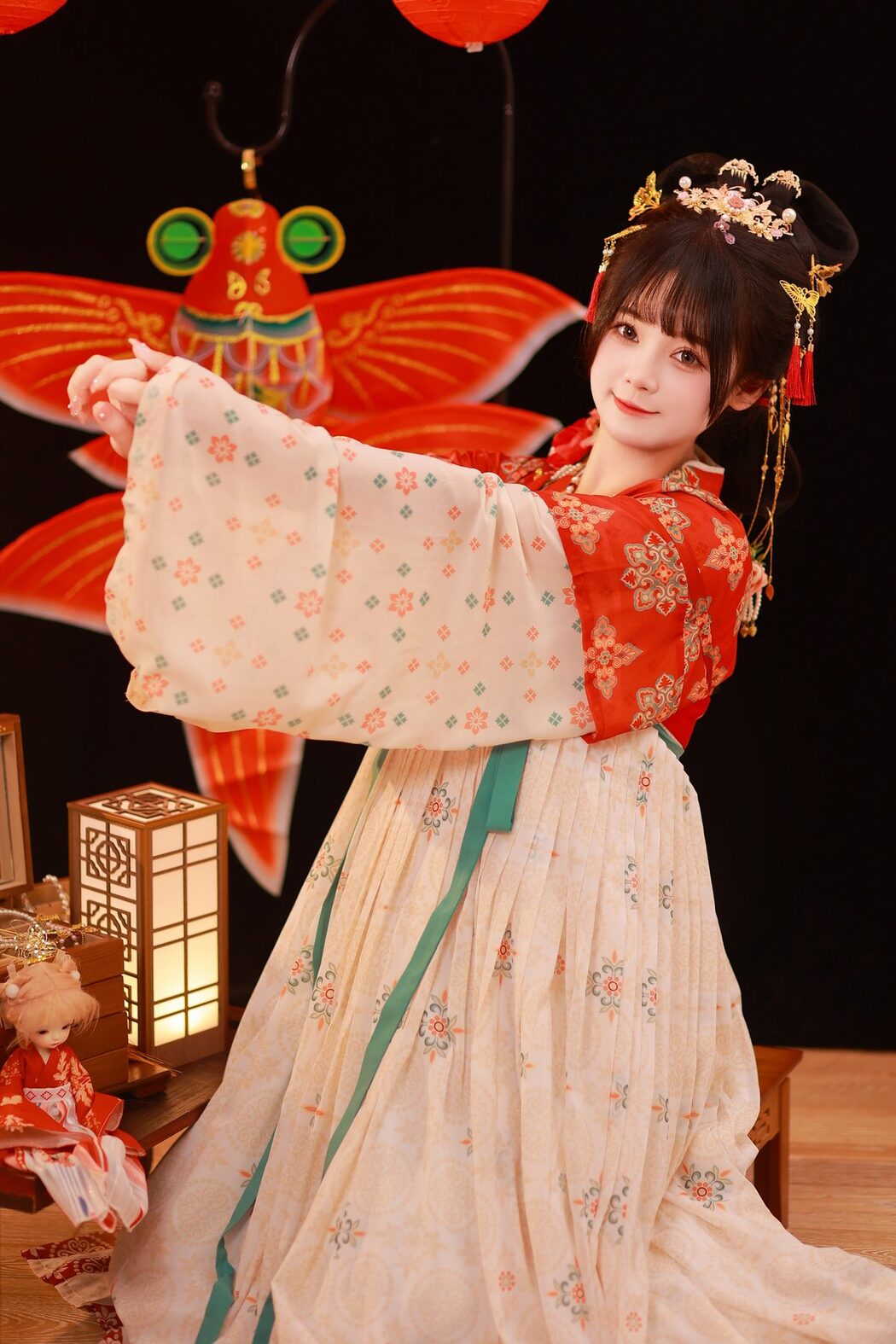 YiTuYu艺图语 Vol.5672 Shi Shi Shi Wo Han Han