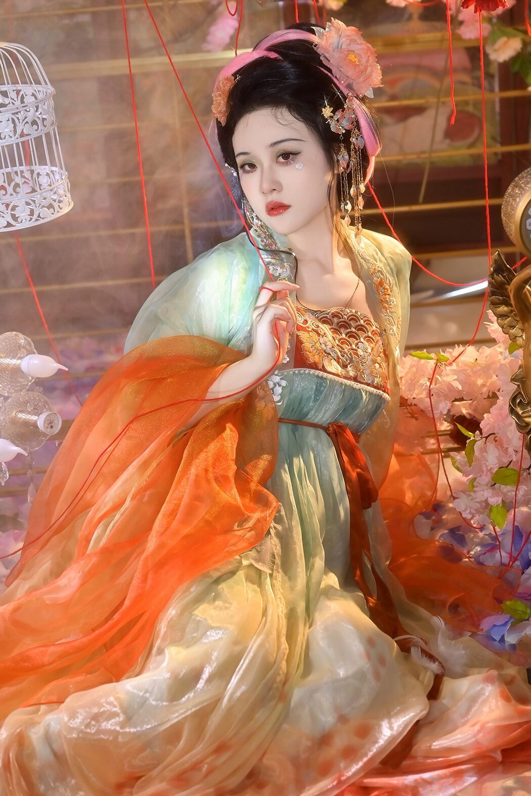 YiTuYu艺图语 Vol.5679 Shen Ci Xing Xing Cover Photo