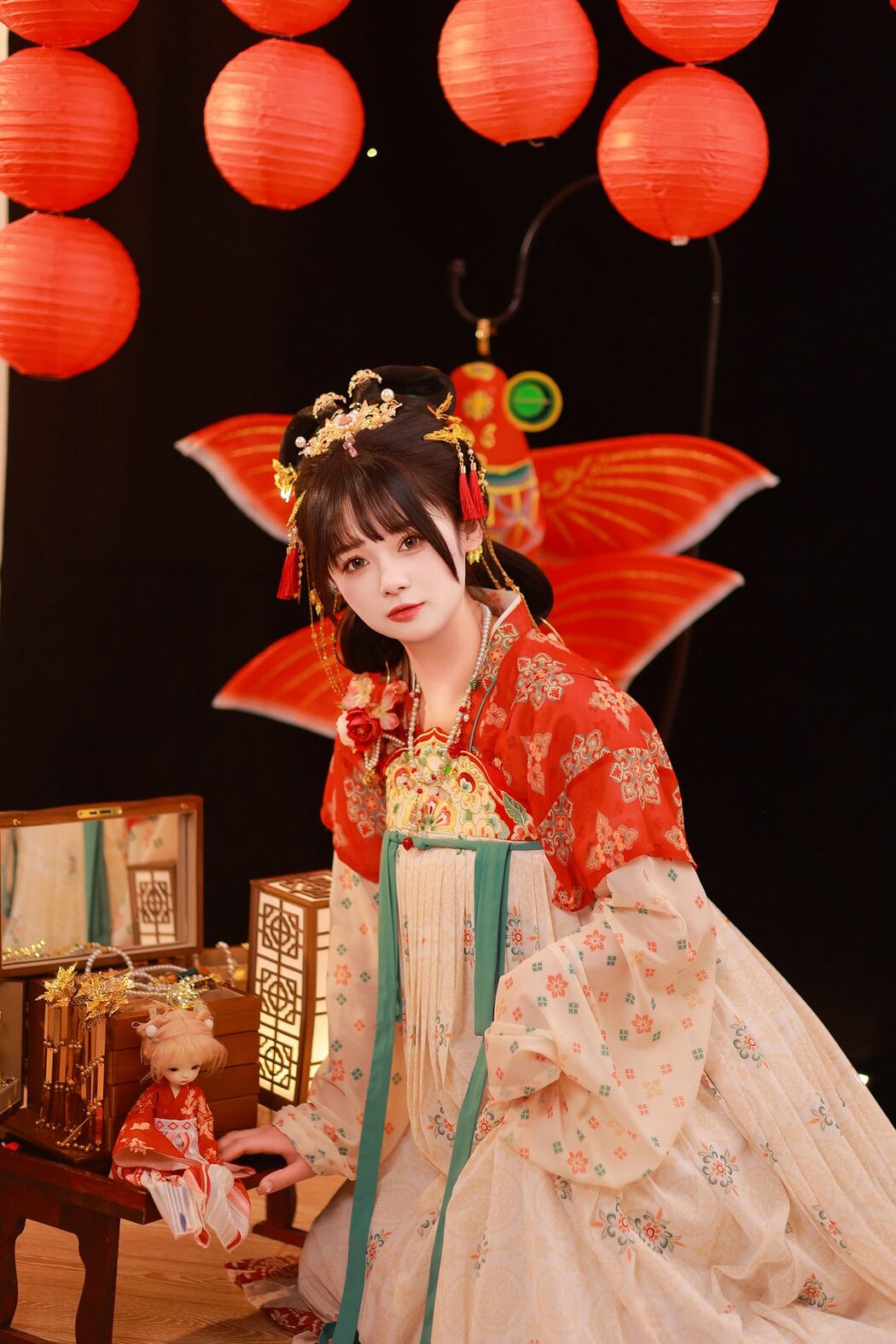 YiTuYu艺图语 Vol.5672 Shi Shi Shi Wo Han Han