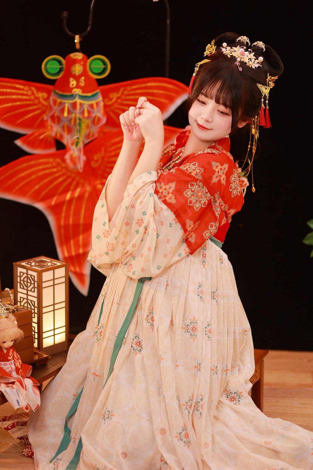 YiTuYu艺图语 Vol.5672 Shi Shi Shi Wo Han Han