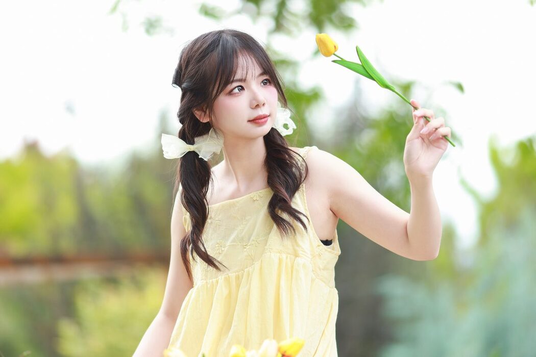 YiTuYu艺图语 Vol.5689 Mu Yan Se Cc