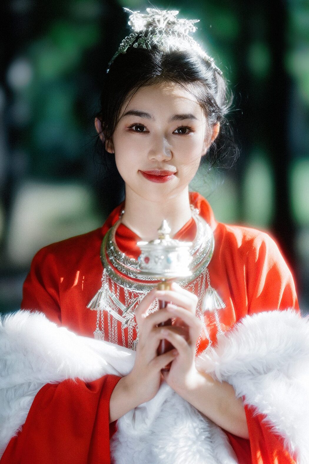 YiTuYu艺图语 Vol.5687 Zhou Xin Cover Photo