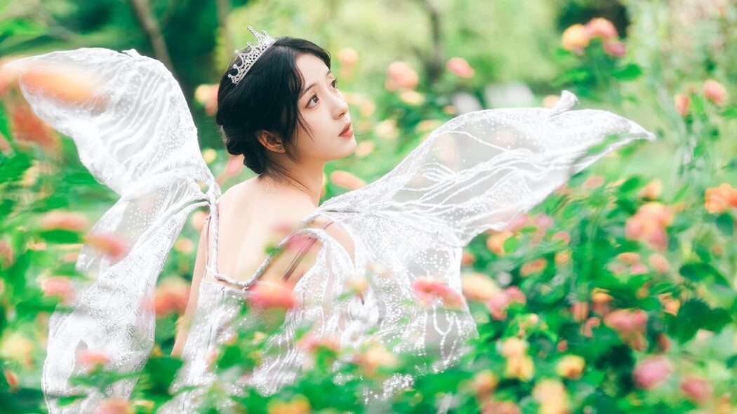 YiTuYu艺图语 Vol.5675 Min Zui Xiao Mo Xuan