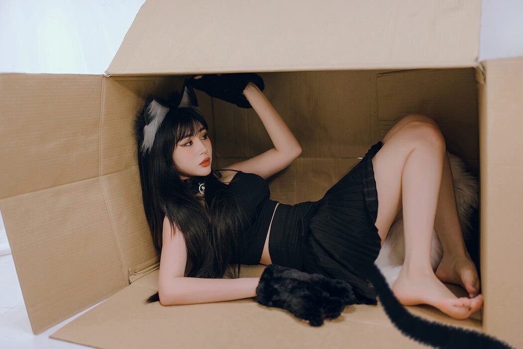 YiTuYu艺图语 Vol.5666 Kure Suo Wei