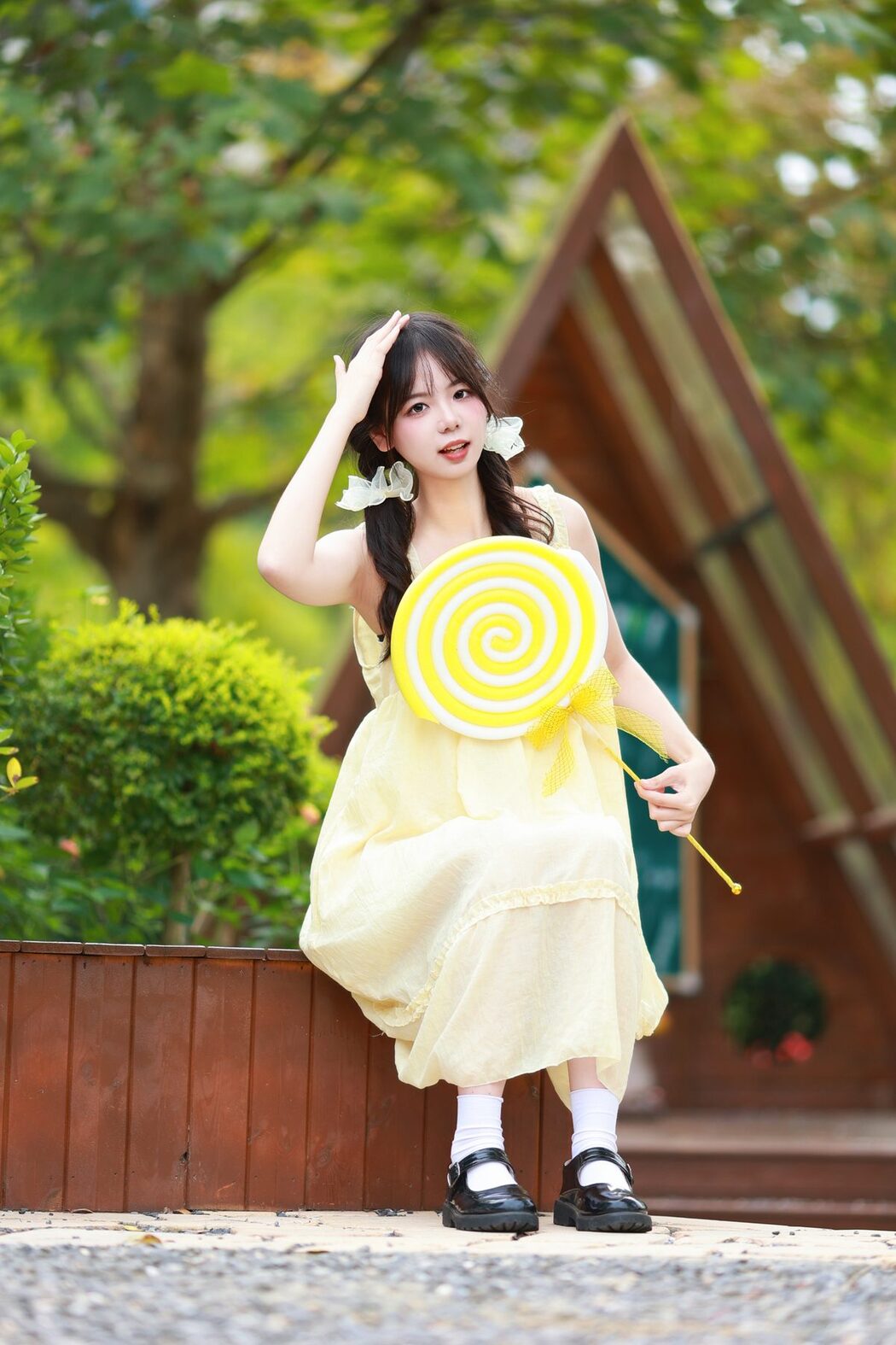 YiTuYu艺图语 Vol.5689 Mu Yan Se Cc