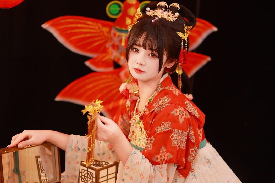 YiTuYu艺图语 Vol.5672 Shi Shi Shi Wo Han Han