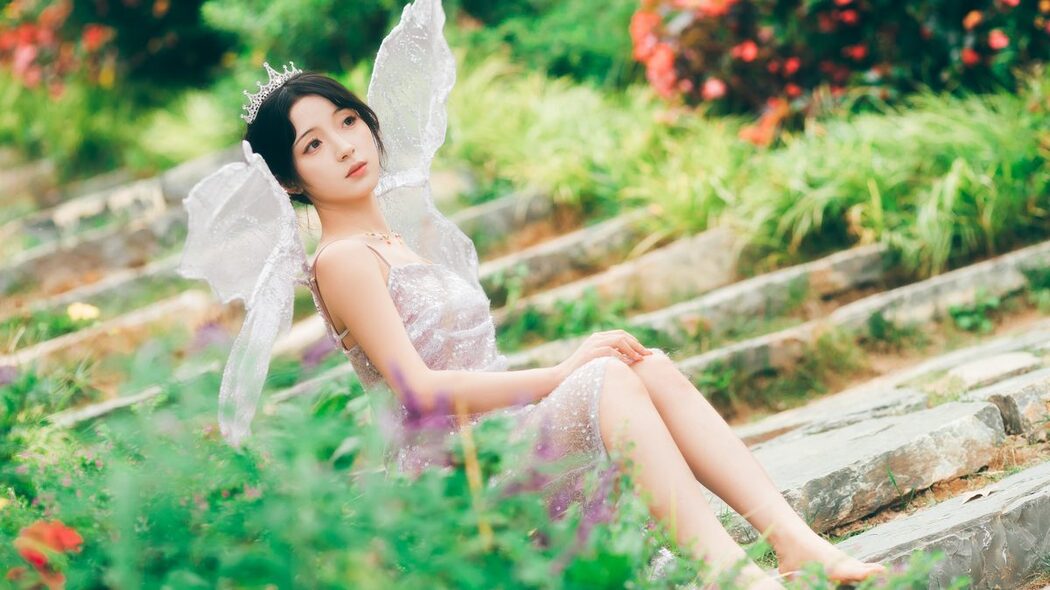 YiTuYu艺图语 Vol.5675 Min Zui Xiao Mo Xuan
