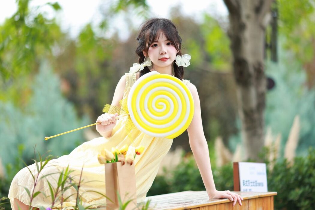 YiTuYu艺图语 Vol.5689 Mu Yan Se Cc