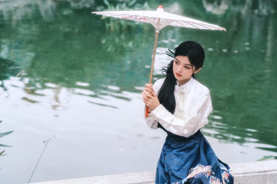 YiTuYu艺图语 Vol.5682 Zhang Zhang Bao