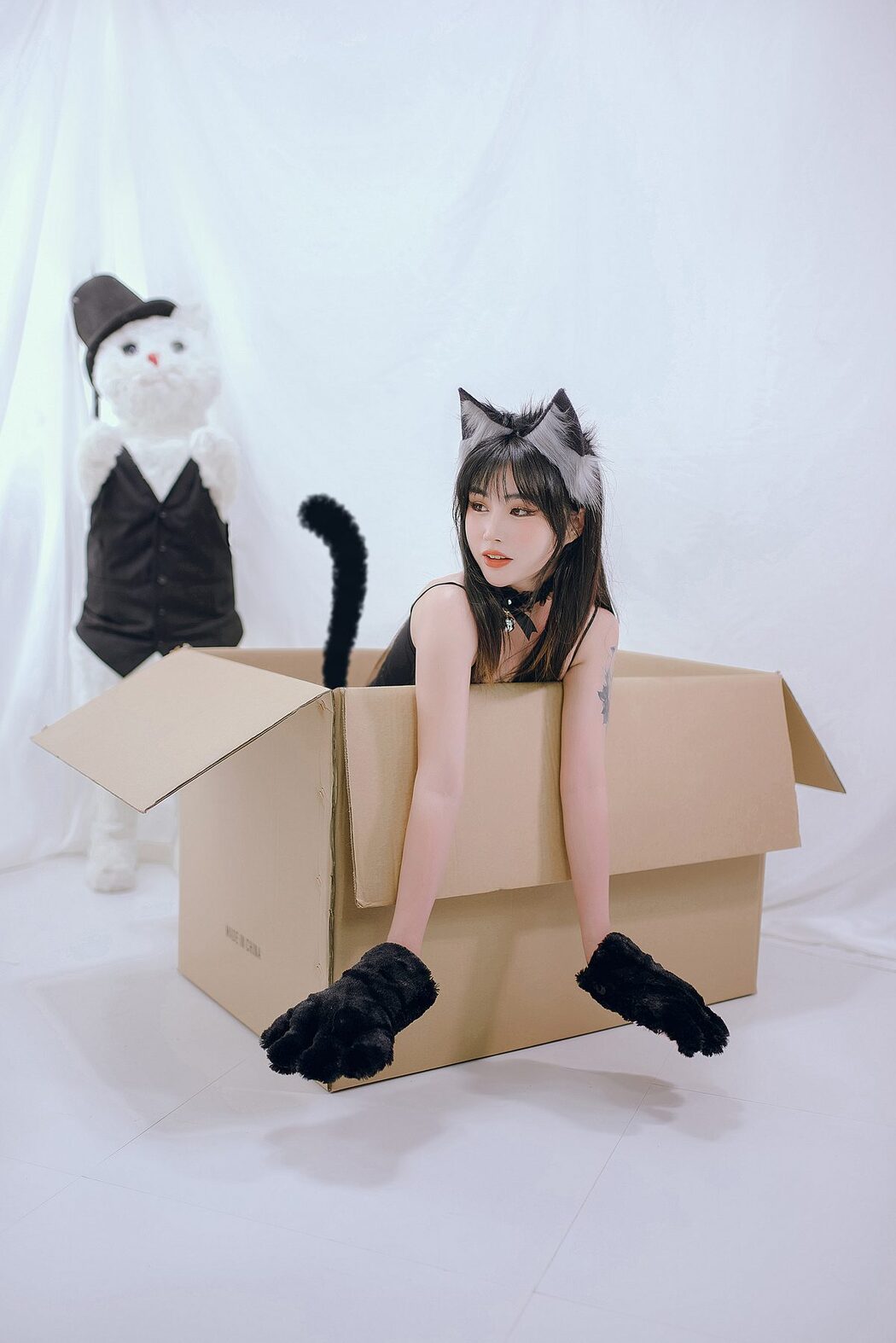 YiTuYu艺图语 Vol.5666 Kure Suo Wei