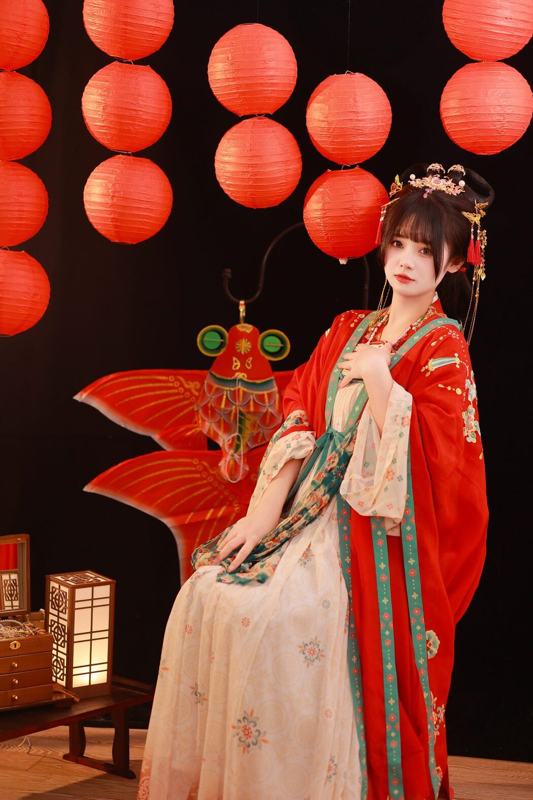 YiTuYu艺图语 Vol.5672 Shi Shi Shi Wo Han Han