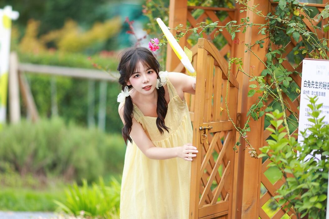 YiTuYu艺图语 Vol.5689 Mu Yan Se Cc