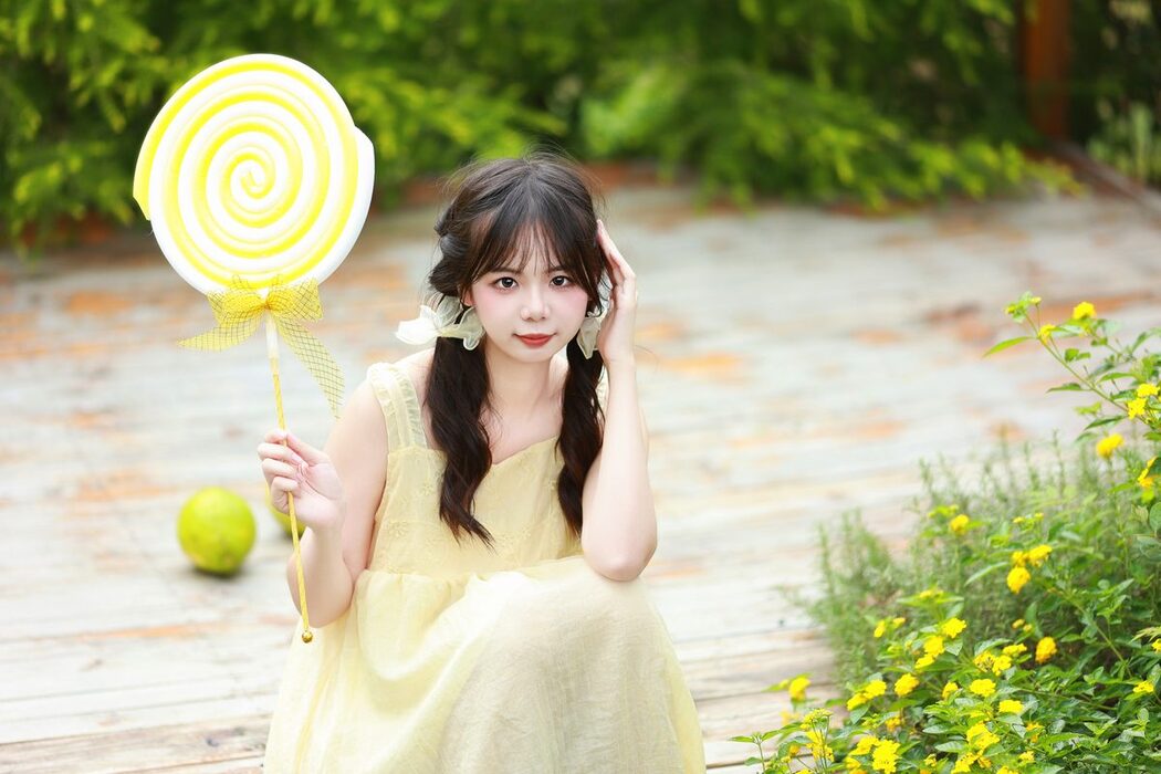 YiTuYu艺图语 Vol.5689 Mu Yan Se Cc
