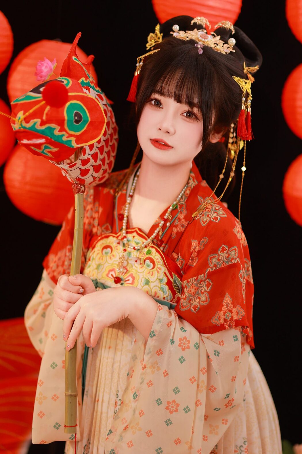 YiTuYu艺图语 Vol.5672 Shi Shi Shi Wo Han Han