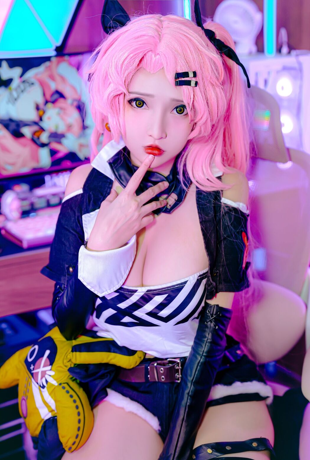 Coser@Potato Godzilla – Nicole Zenless Zone Zero (26P)