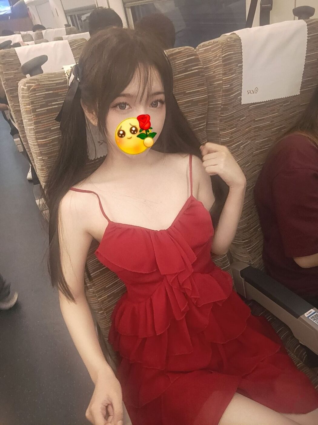 Coser@好吃的鹿鹿 And luluight – 顶级Cos白虎萝莉 私拍福利 Part04 (61P)