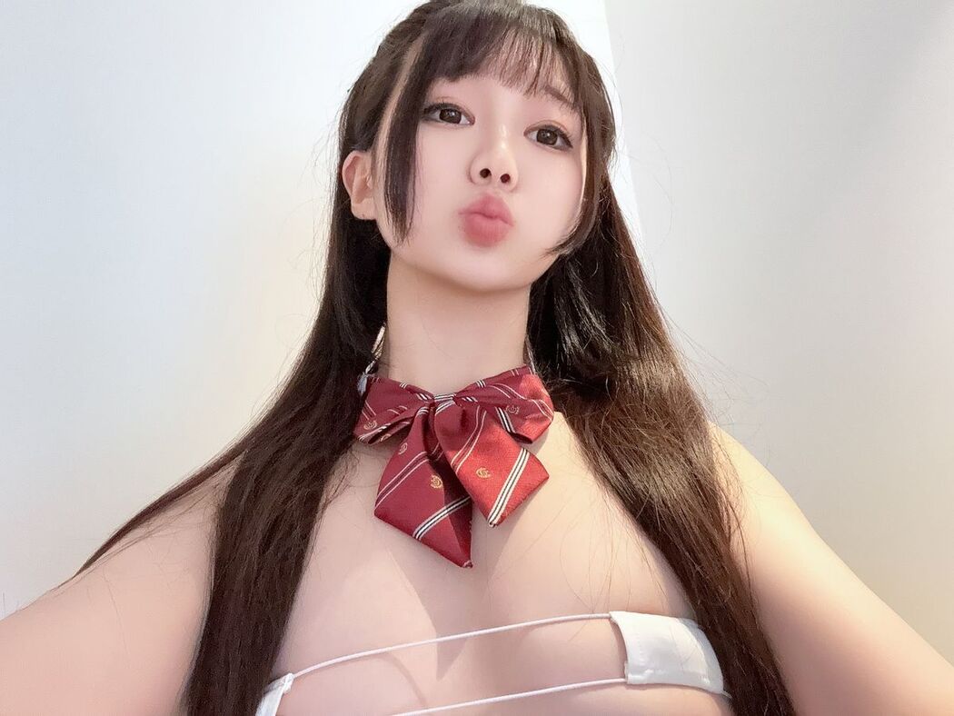 Coser@NAGISA魔物喵 – 2025年01月打包合集 Part4 (50P)
