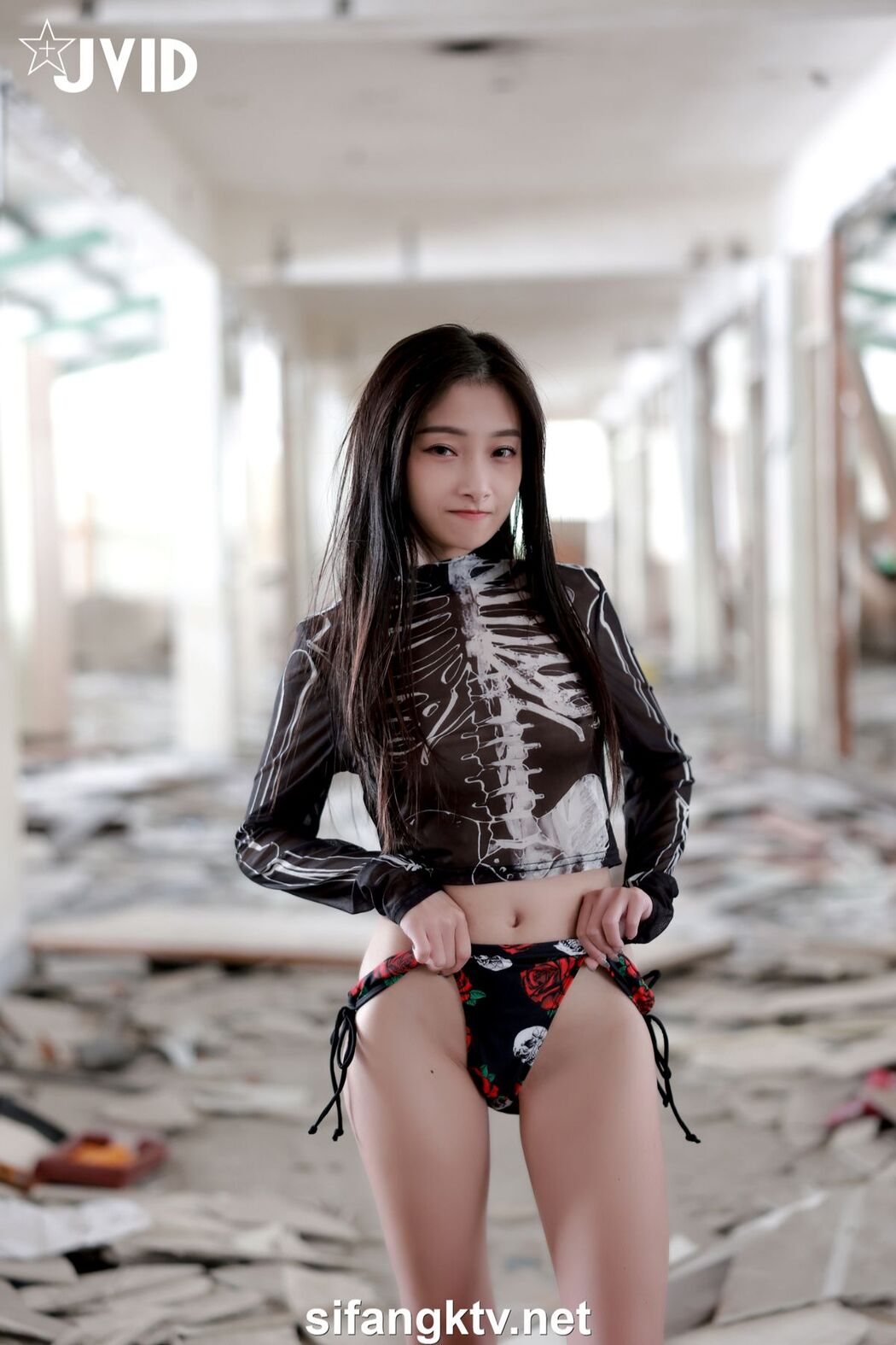 JVID Xiao Zhi Ma Ni Ni 小隻馬霓霓 – 廢墟開趴一絲不掛 性感調皮誘惑全裸無碼尺度毫無保留全解放 Part02 (54P)